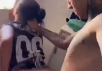 Novinha do Morro Tomando Rola na Janela Aberta